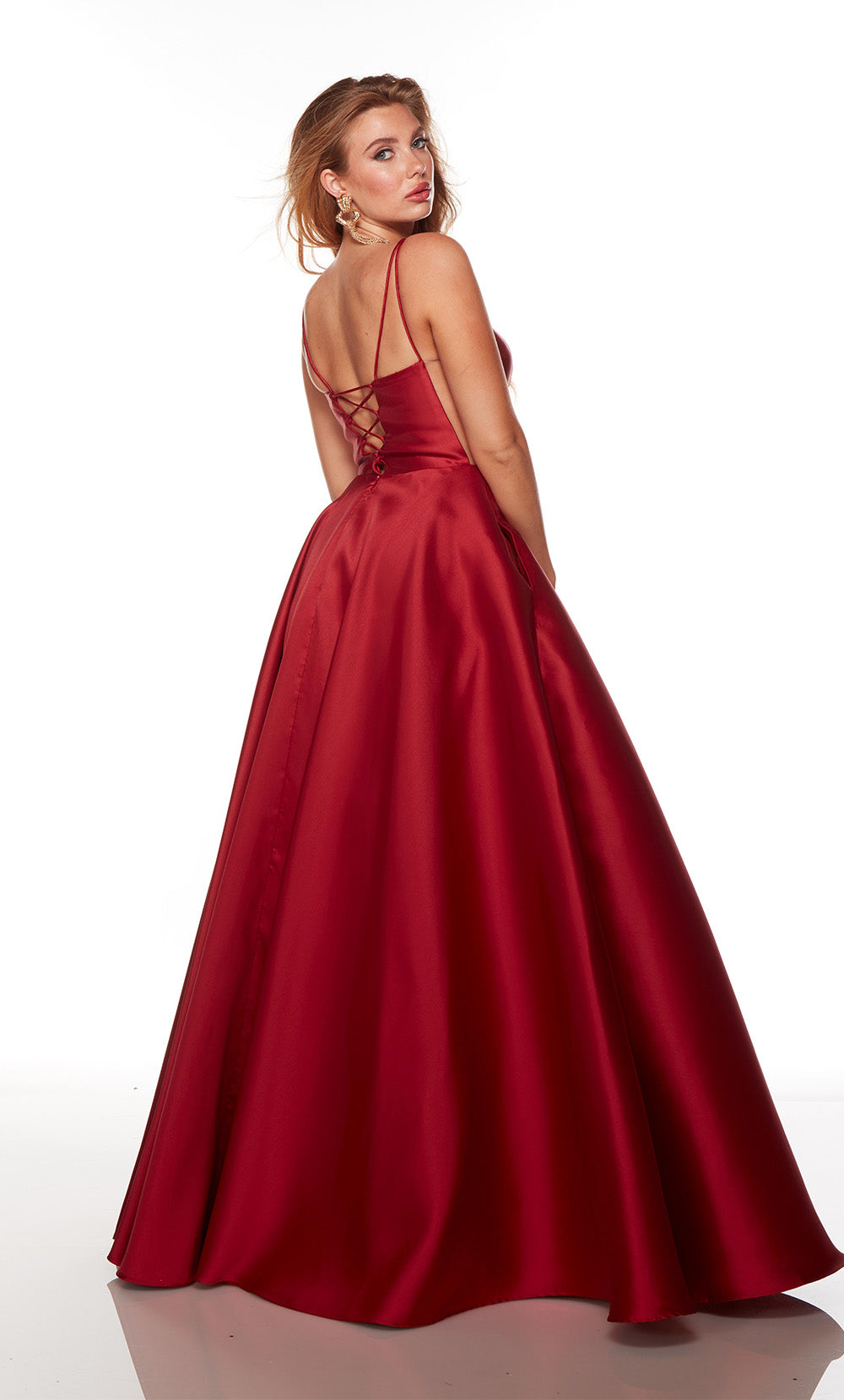 Alyce Paris 1751 O vestido secreto - há muito tempo nos bolsos um vestido de linha