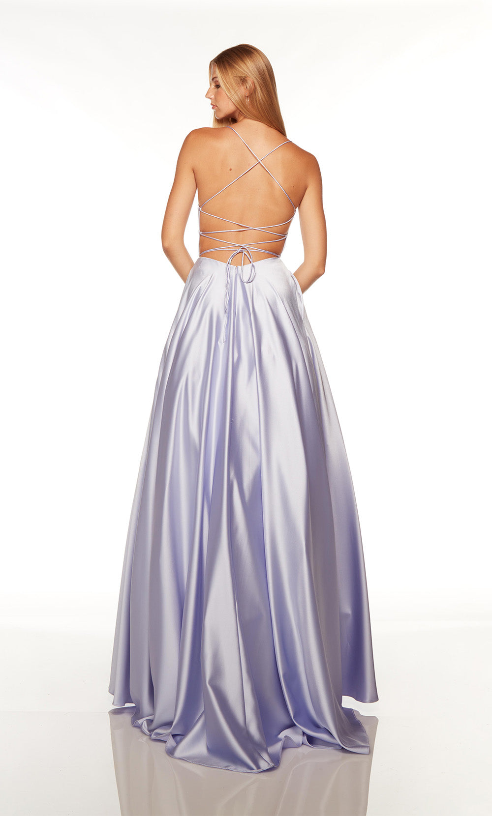 Alyce Paris 1761 O Vestido Secreto - Longo, Longo, Transformado Um Vestido de Linha Simples