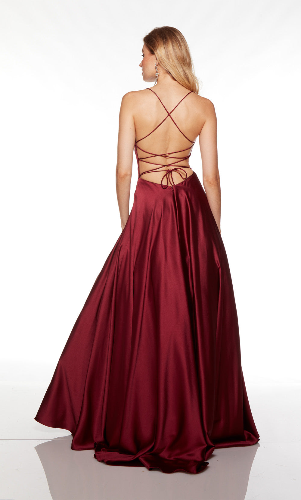 Alyce Paris 1761 O Vestido Secreto - Longo, Longo, Transformado Um Vestido de Linha Simples