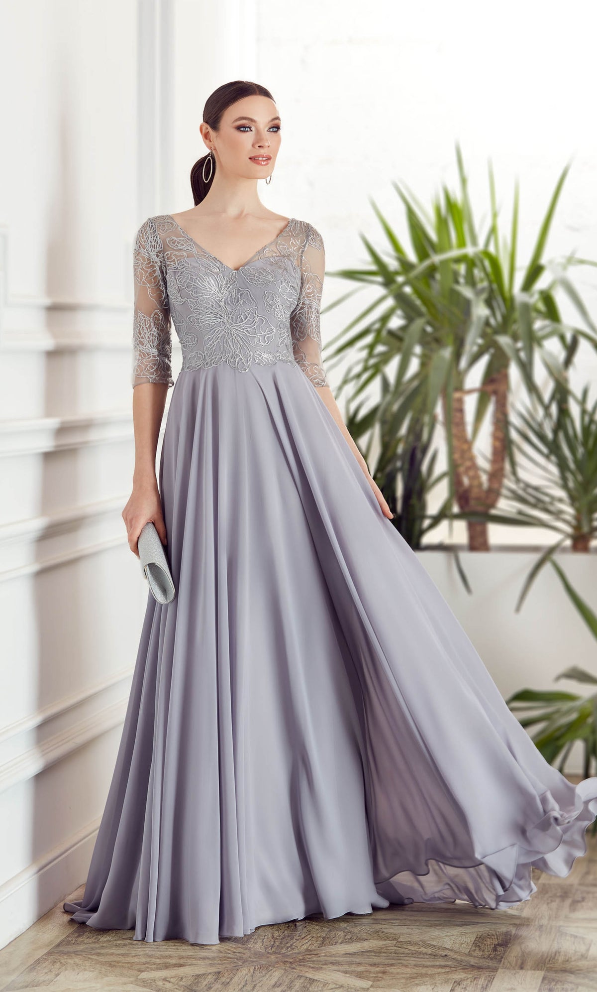 Alyce Paris 27475 Ocasião Especial Ilusão Plus Size Flowy Dress