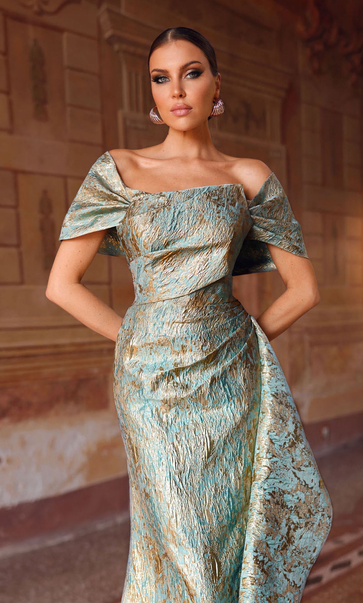 ALYCE Paris 27750 Occasioni speciali con scollo a spalla elegante abito a sirena