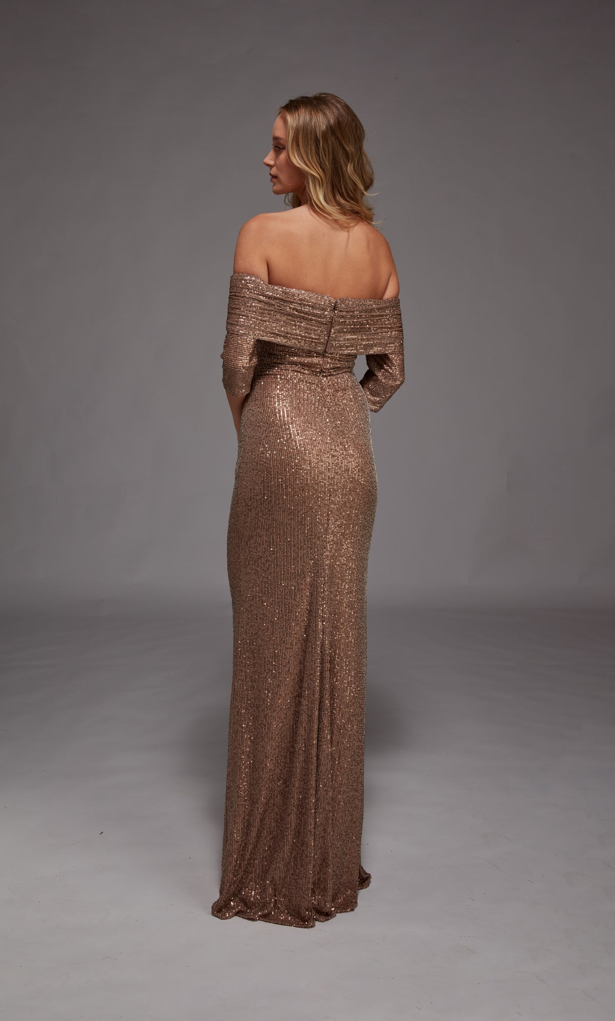 Alyce Paris 27787 어깨 네크 라인에서 특별한 날 Shimmery/Sparkly Straight Dress