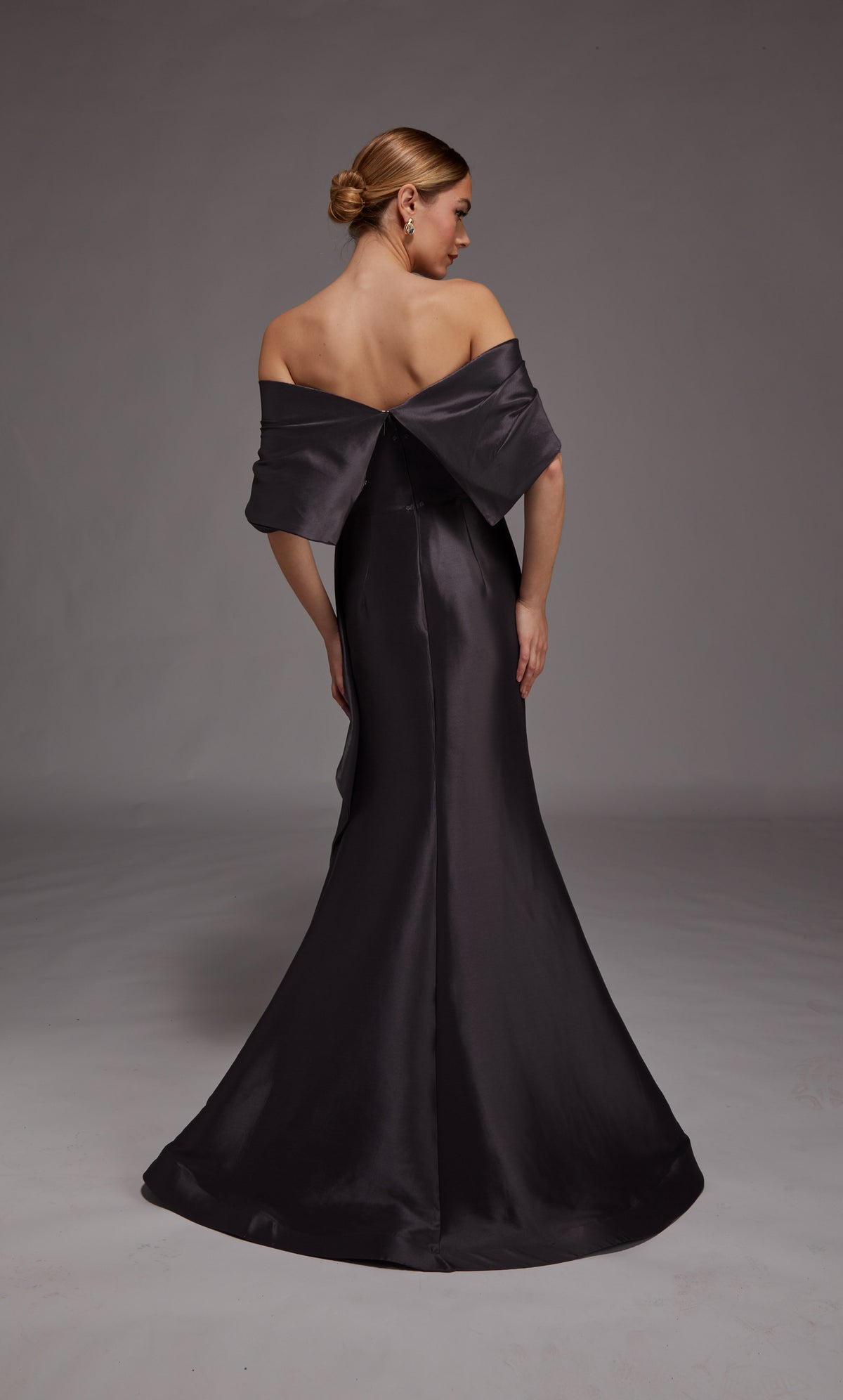 Alyce Paris 27822 Ocasión especial fuera del hombro Vestido de sirena elegante