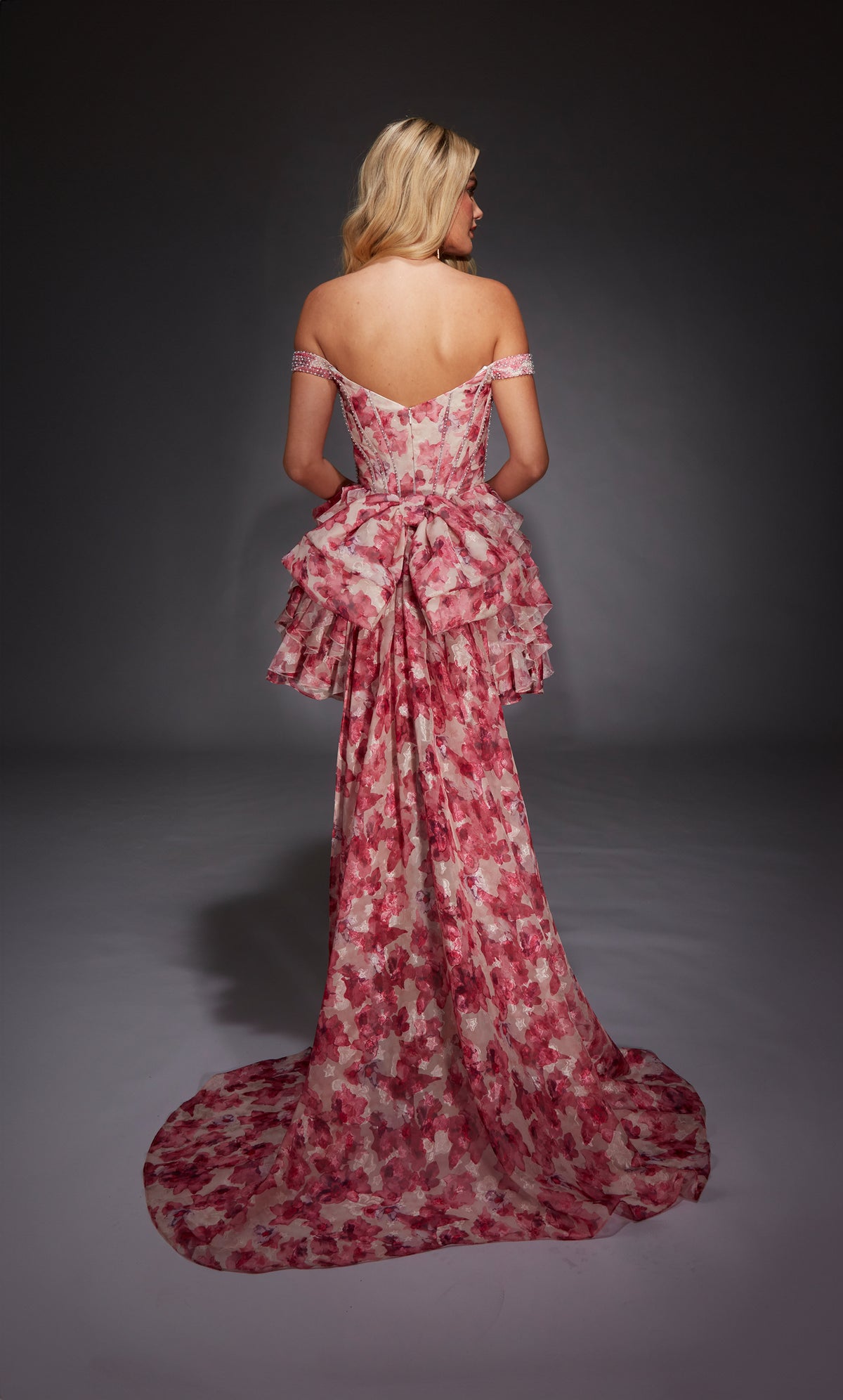 Alyce Paris 30034 HOMECOMING Vestido de sirena de escote de ojo de gato