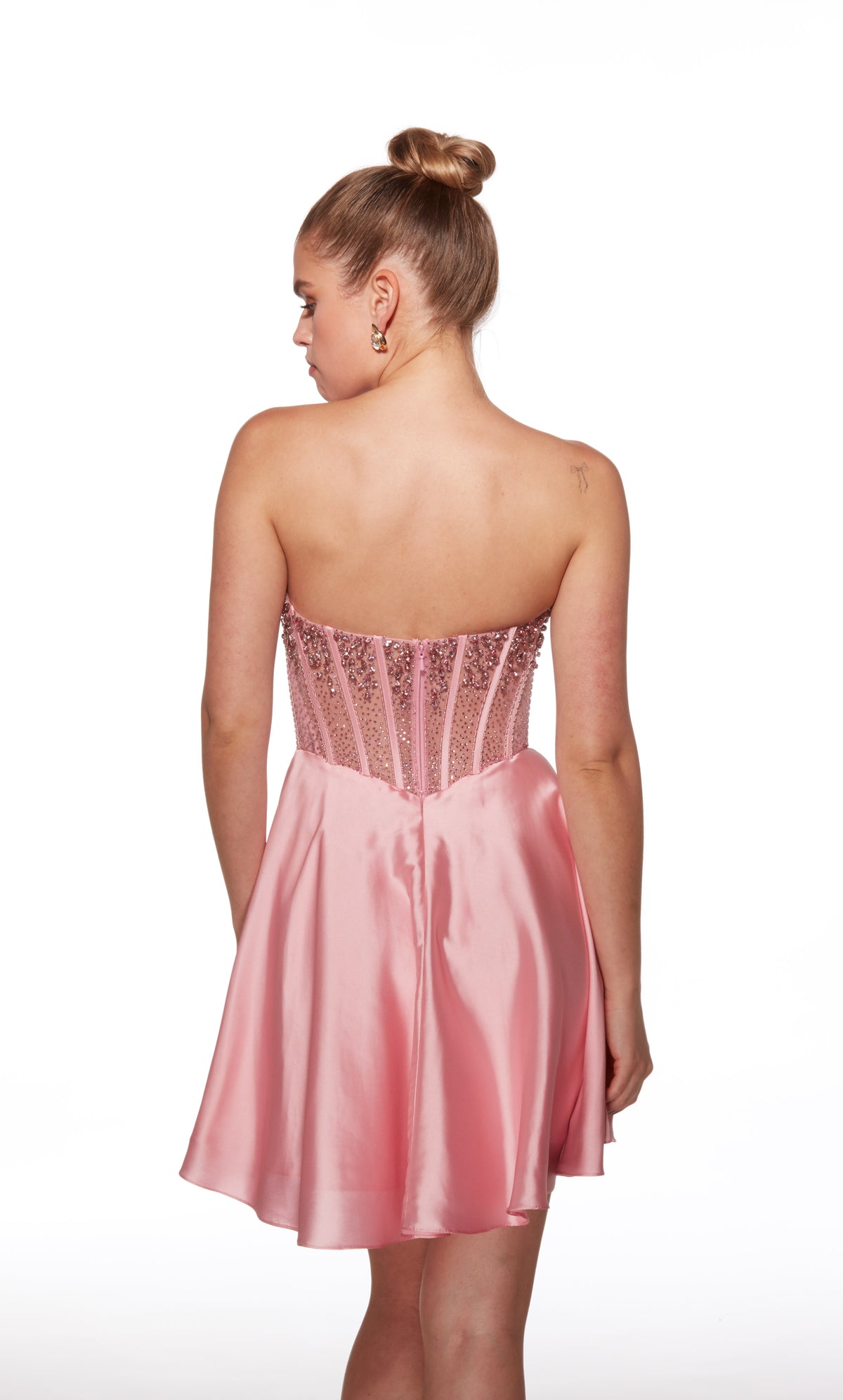 Alyce Paris 40101 decote curto sem alças embelezado um vestido de linha