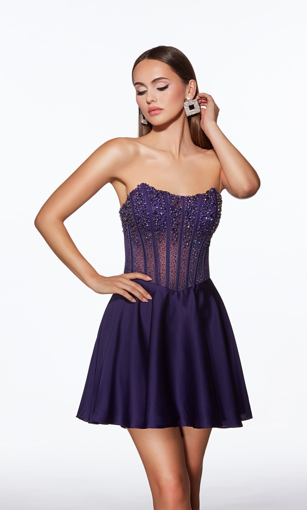 Alyce Paris 40101 decote curto sem alças embelezado um vestido de linha