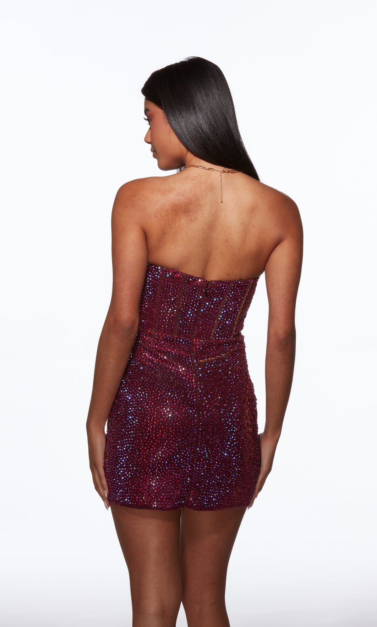 Alyce Paris 40104 Homecoming Short Scoop Ausschnitt mit geradem Kleid verschönert