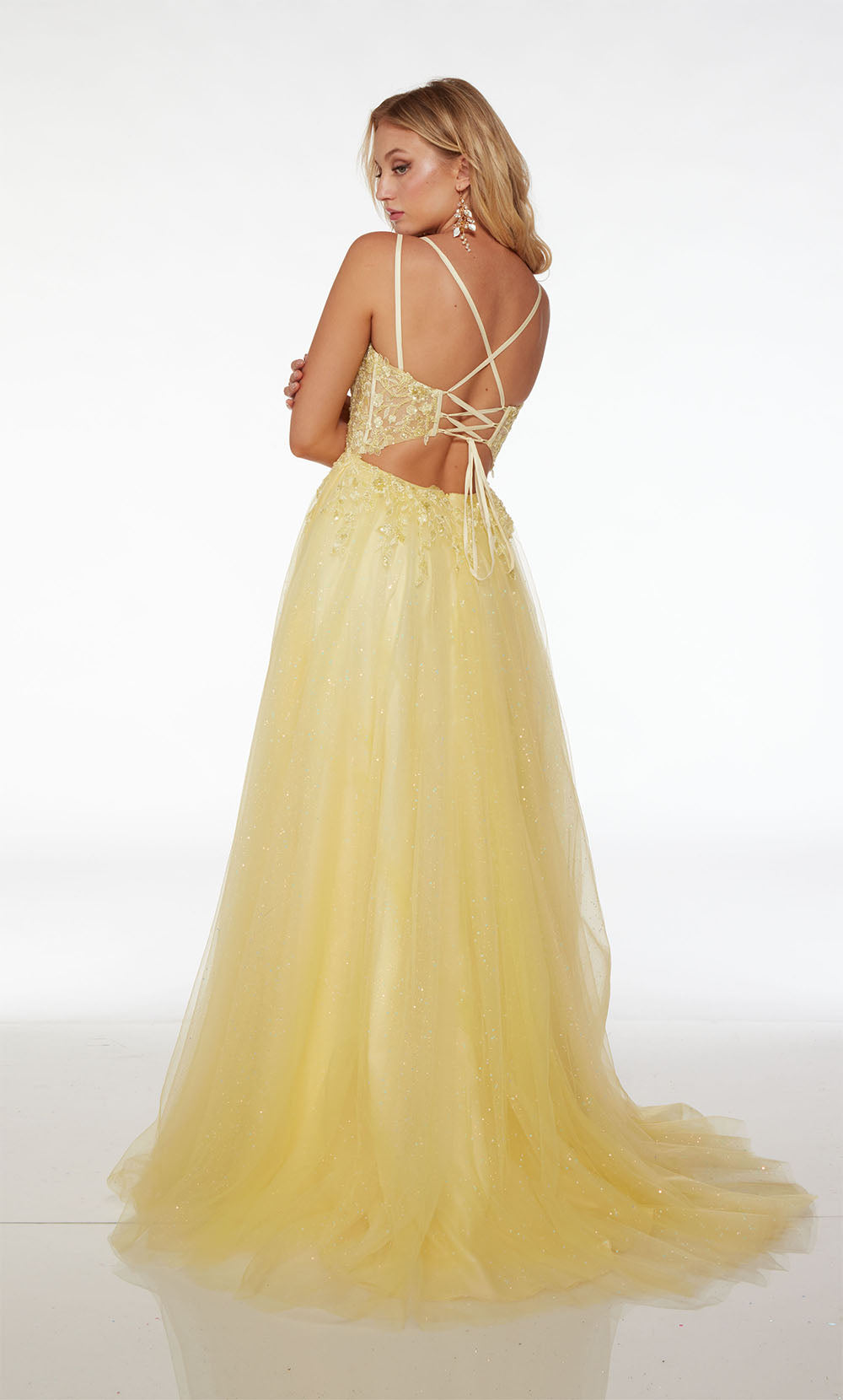 Alyce Paris 61513 Alyce Long mergulhando um vestido de linha