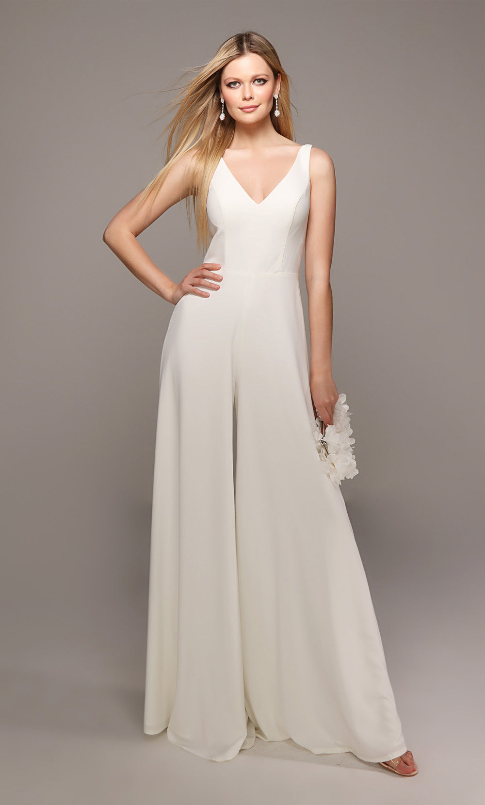 Alyce Paris 70021 Bridal v-Neck Chic 점프 수트 드레스