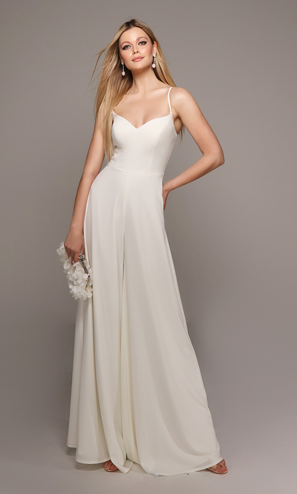 Alyce Paris 70022 신부 연인의 겸손한 점프 수트 드레스