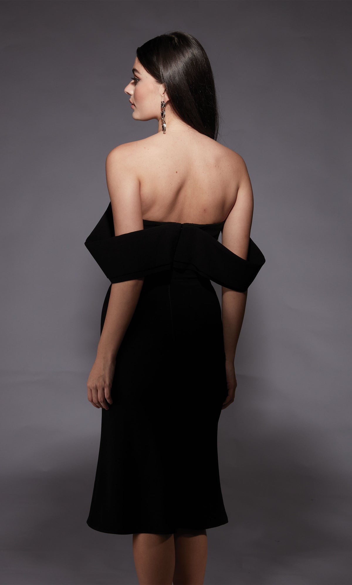 Alyce Paris 70055 Bridal hors de l'épaule Élégante robe droite