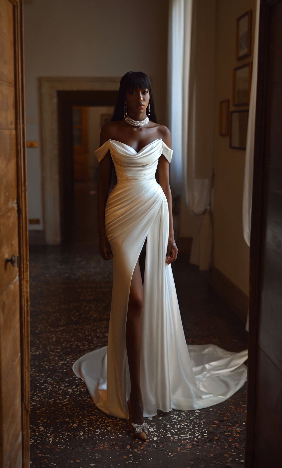 巴黎Alyce 7106新娘围裁缝连衣裙