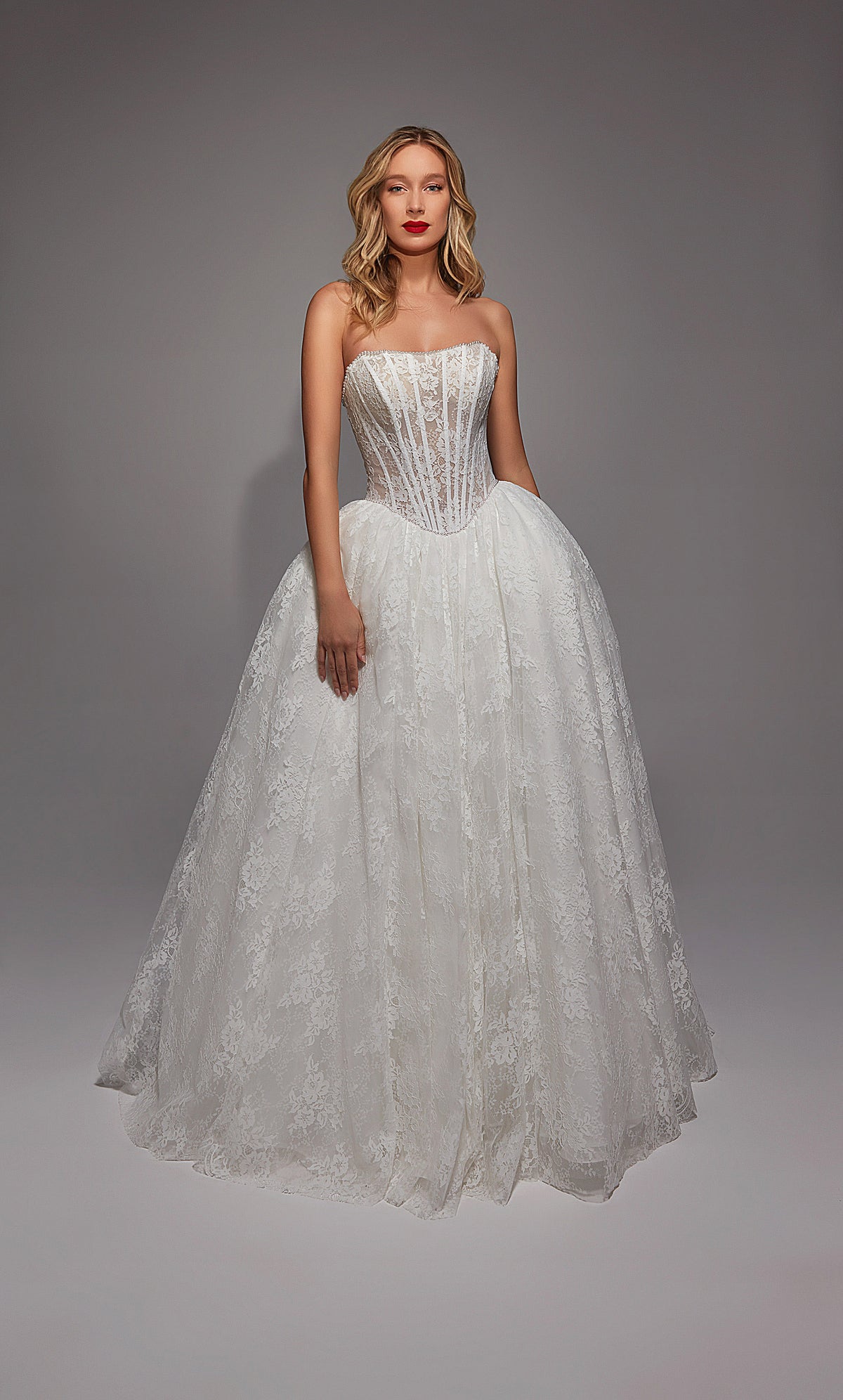 Alyce Paris 7149 Robe de bal de balle de retour sans bretelles Bridal Back