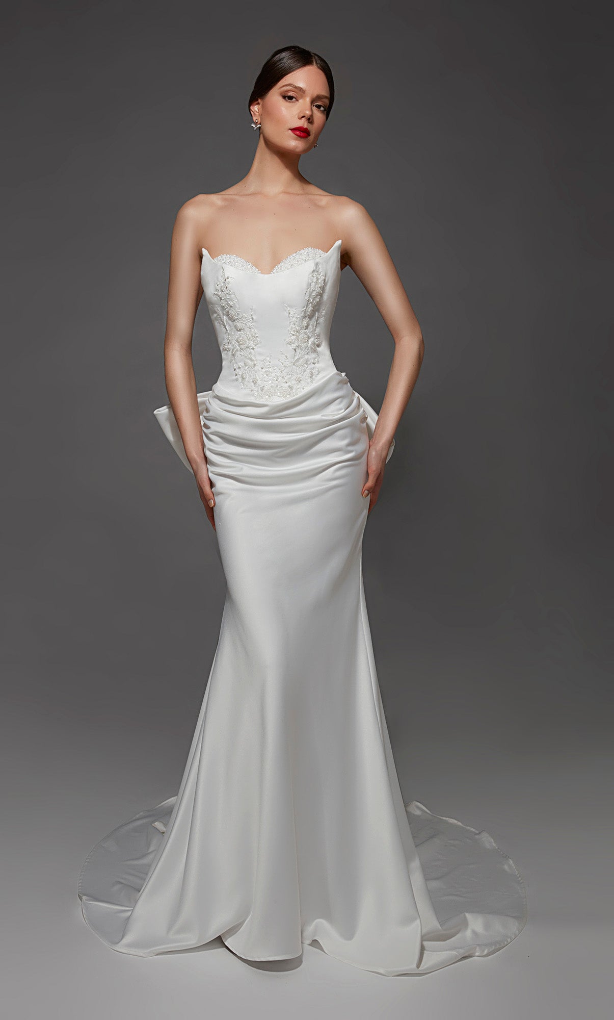 ALYCE Paris 7177 Bridal Cat-eye Neckline Sexy Straight Dress