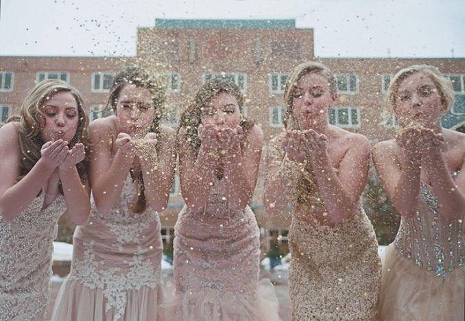 8 Instagram Worthy Prom Photography Ideas | ALYCE Paris