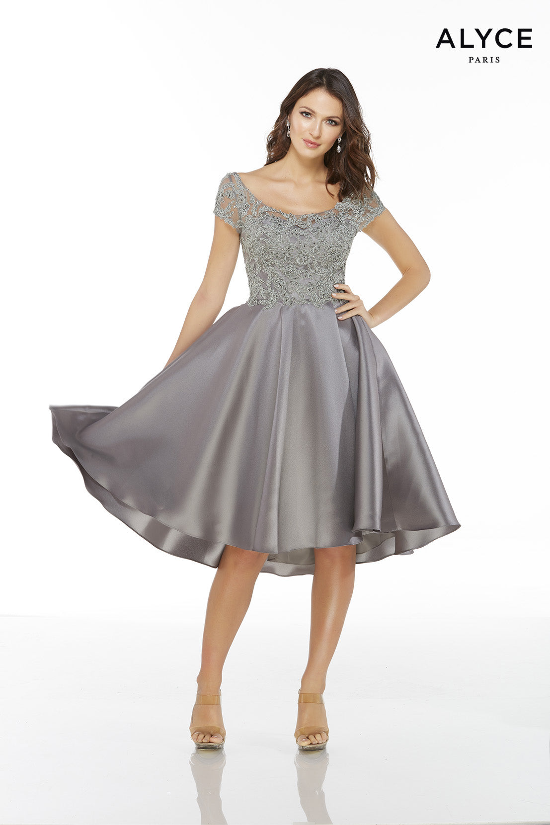 Alyce Paris 27430 Scoop Scoop Plus taille et robe de fusée