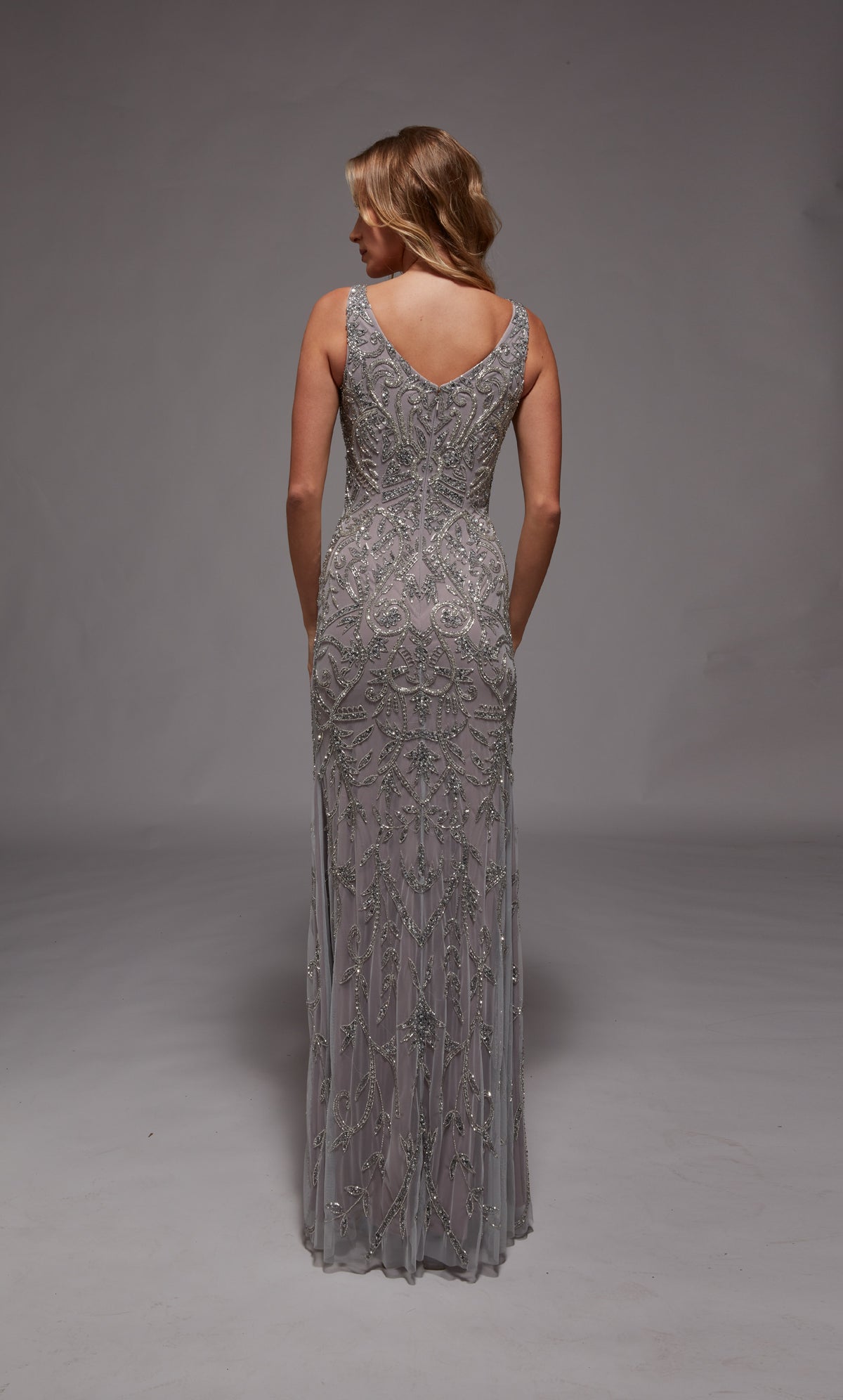 Alyce Paris 27799 Ocasião Especial de Vestido reto embelezado de decote em V