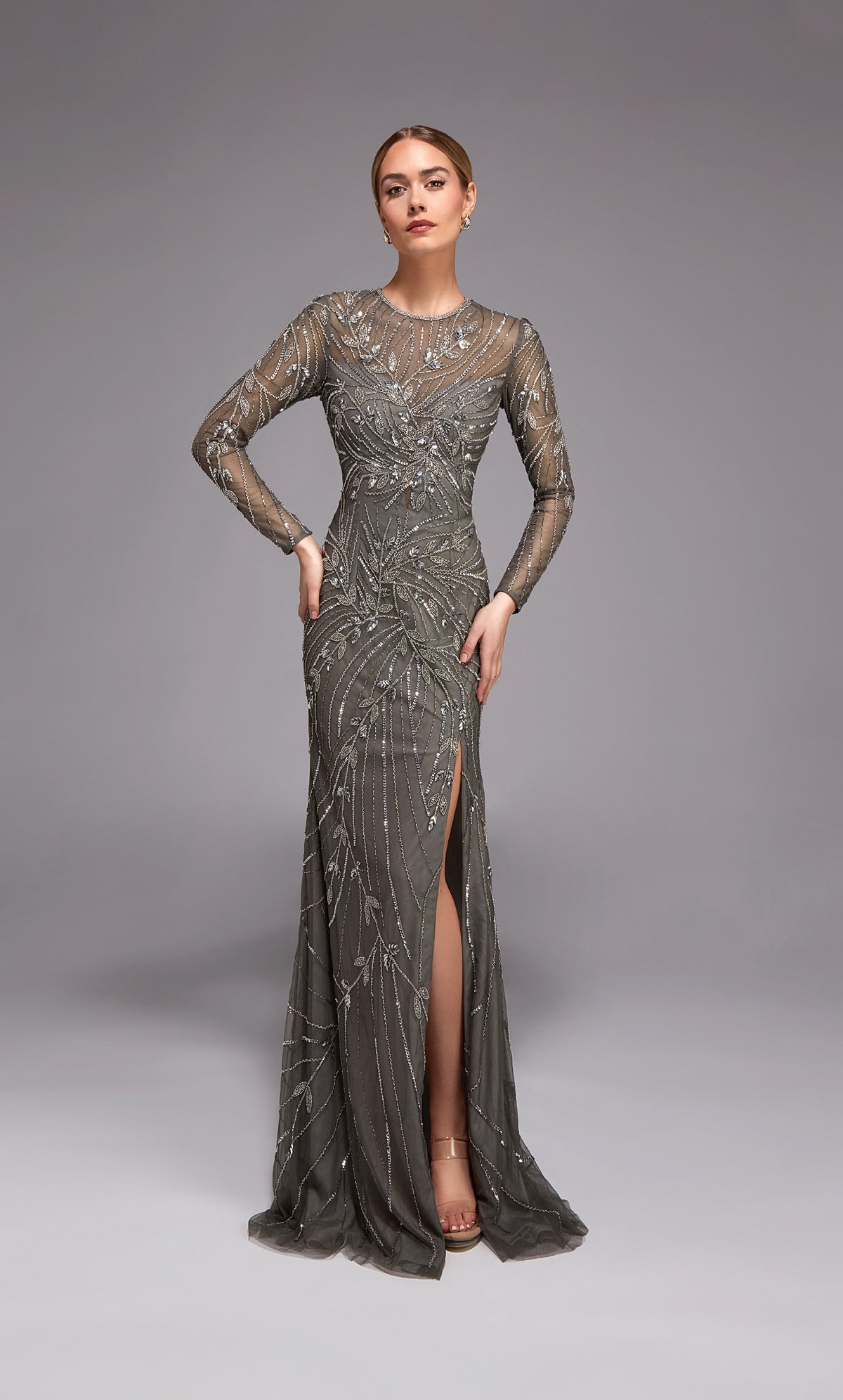 Alyce Paris 27801 decote de ocasião especial embelezado um vestido de linha