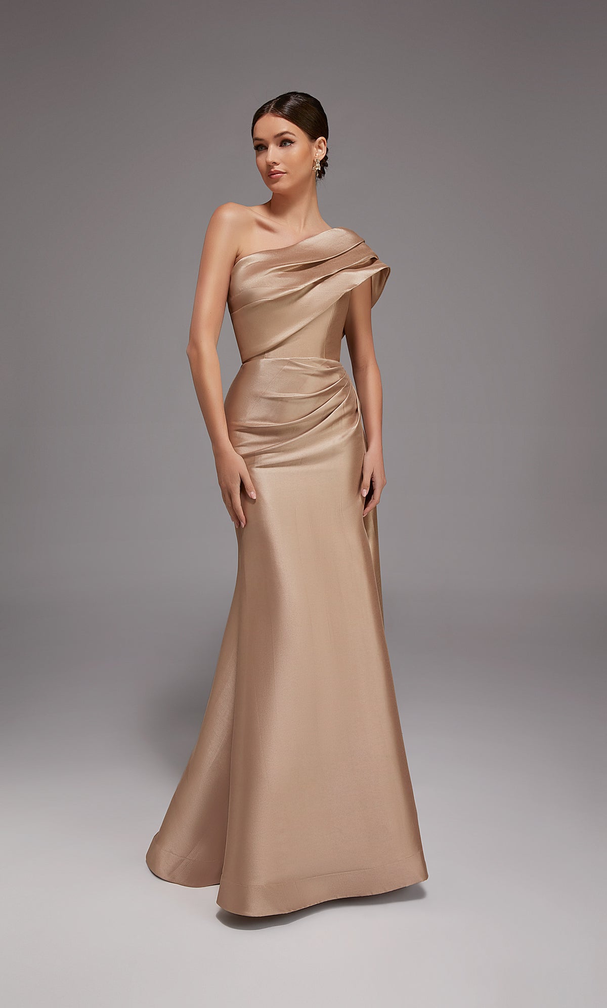 Alyce Paris 27838 Besonderer Anlass Ein Schulterausschnitt Riched/draped Fit n Flare -Kleid