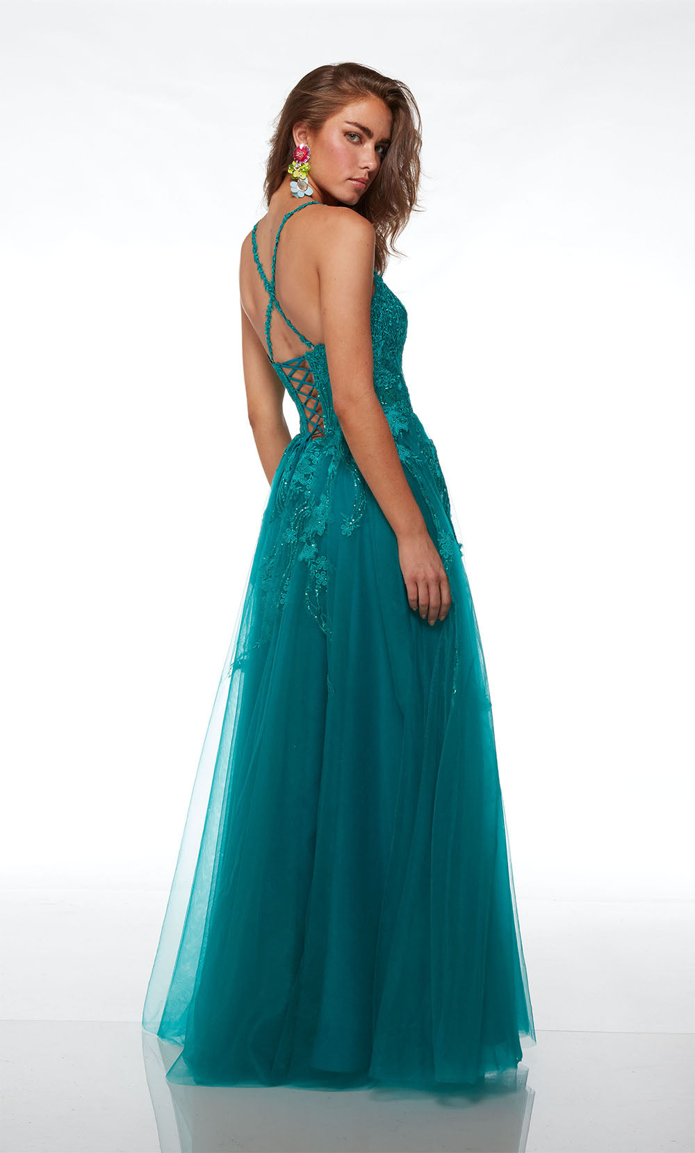 Alyce Paris 61541 Alyce Long mergulhando um vestido de linha