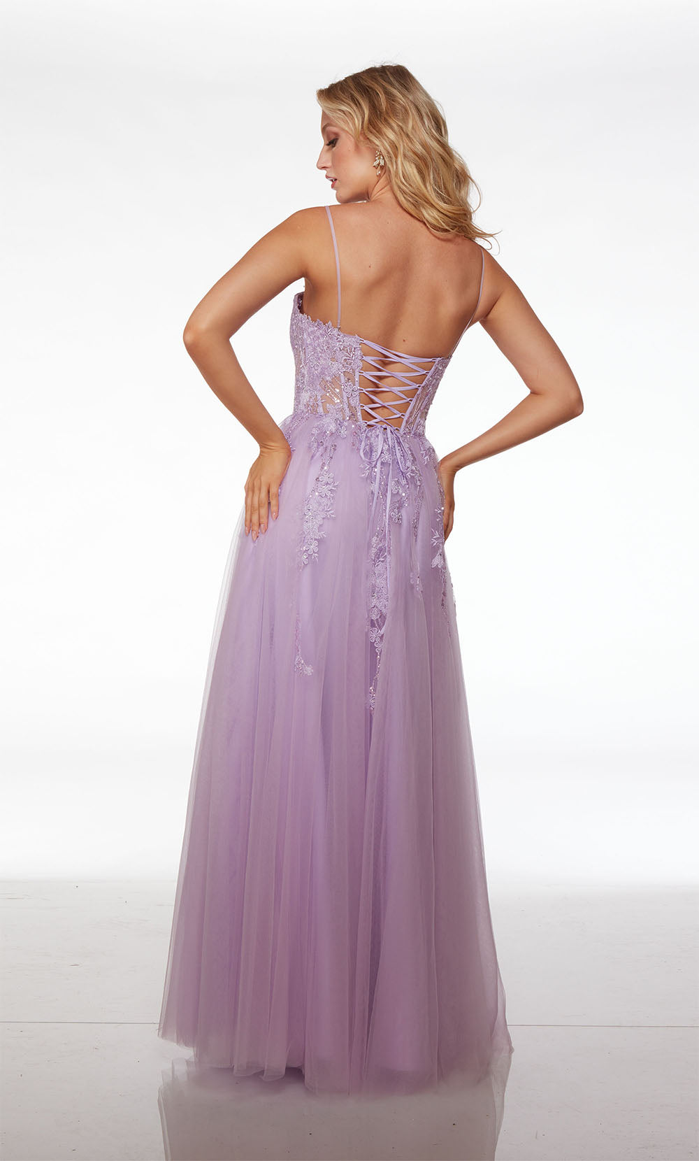 Alyce Paris 61541 Alyce Long mergulhando um vestido de linha