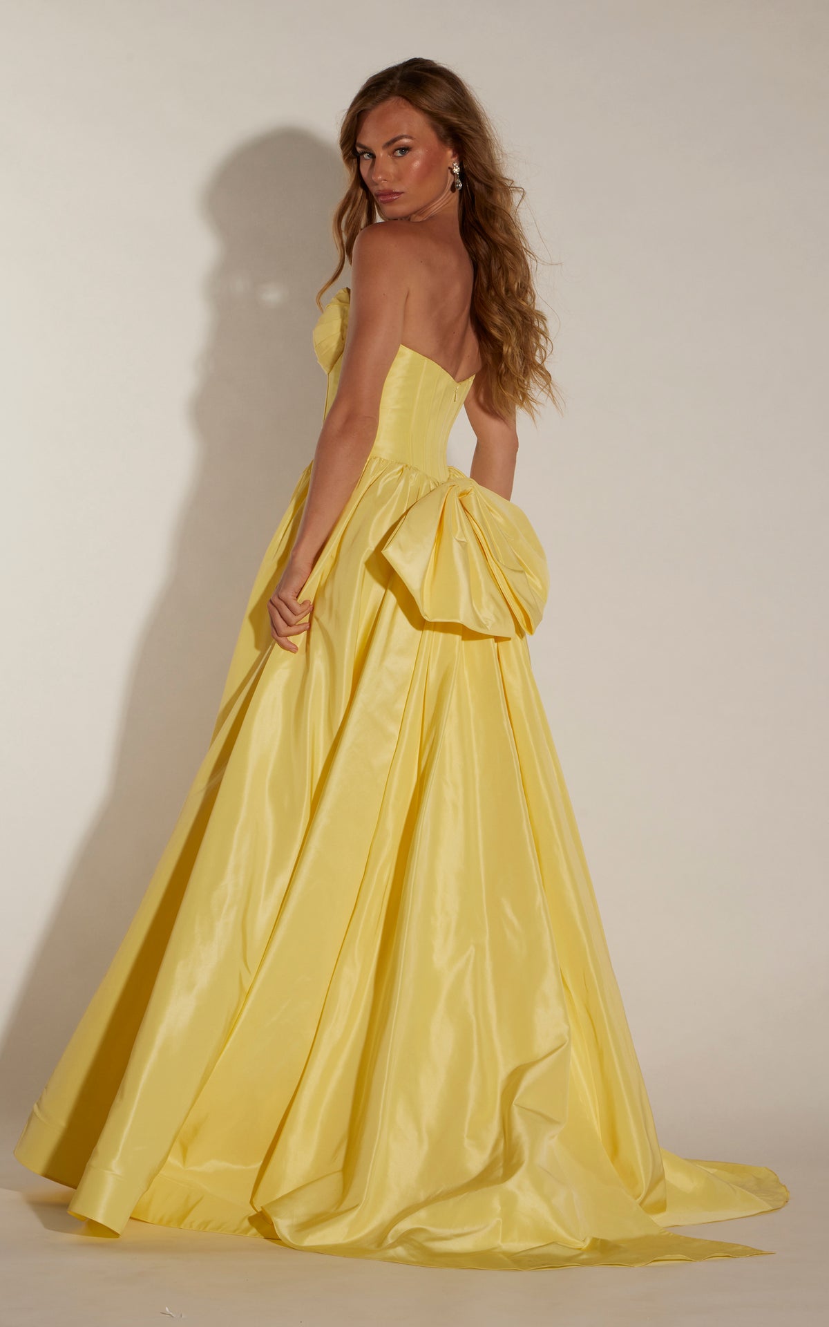 ALYCE Paris 62409 Alyce Long Cat-eye Neckline Ruched/draped A Line Dress