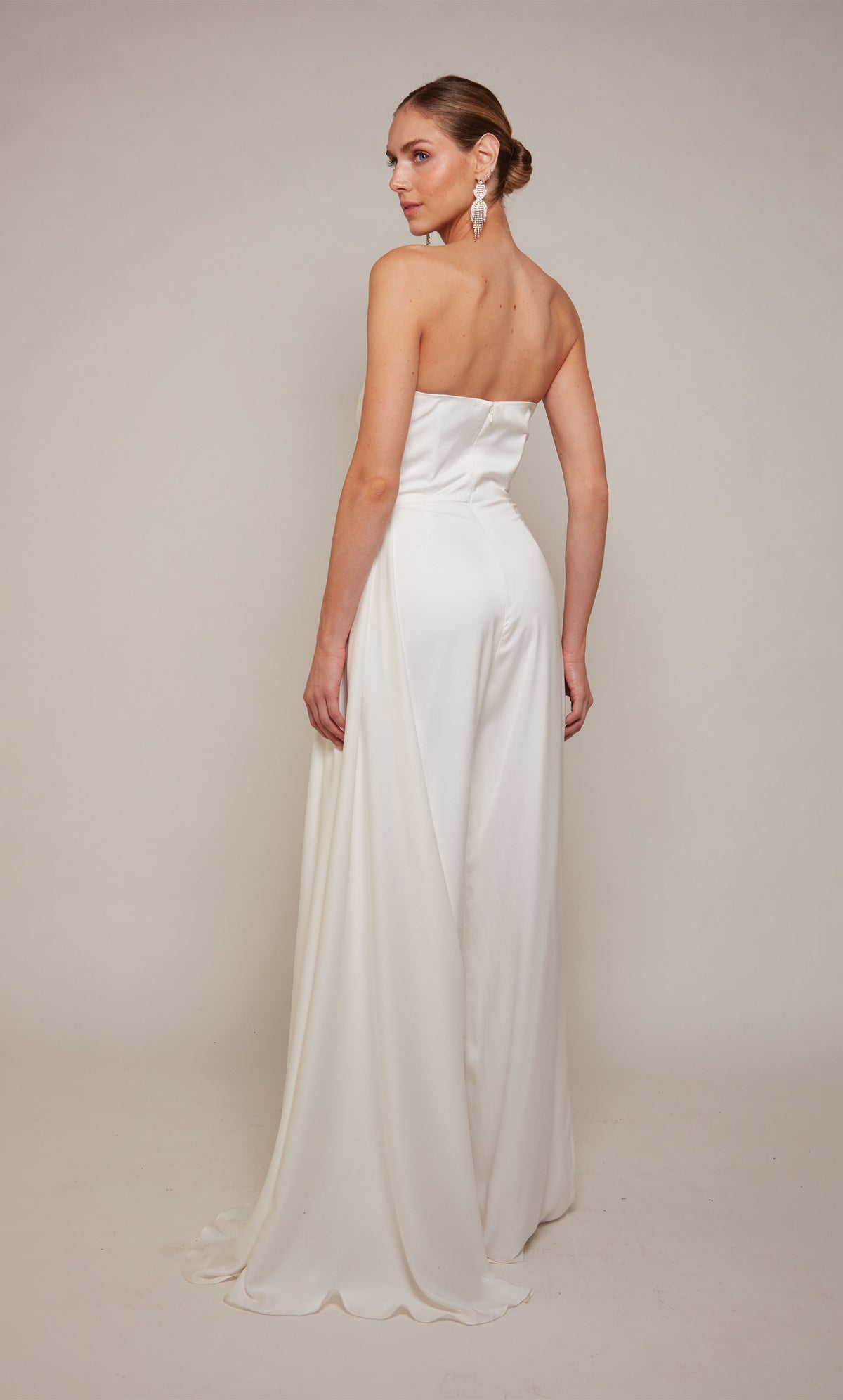 Alyce Paris 70050 Bridal Cowl Train Overall Kleid