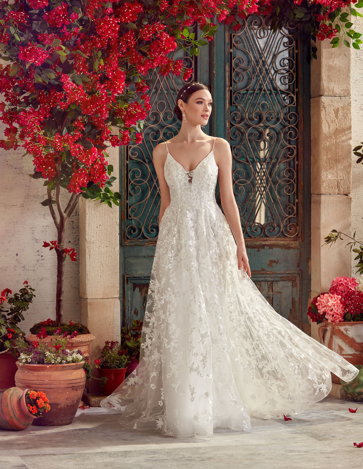 ALYCE PARIS 7012 BRIDAL V-NICK ENGRESSE FIT N ROBLE