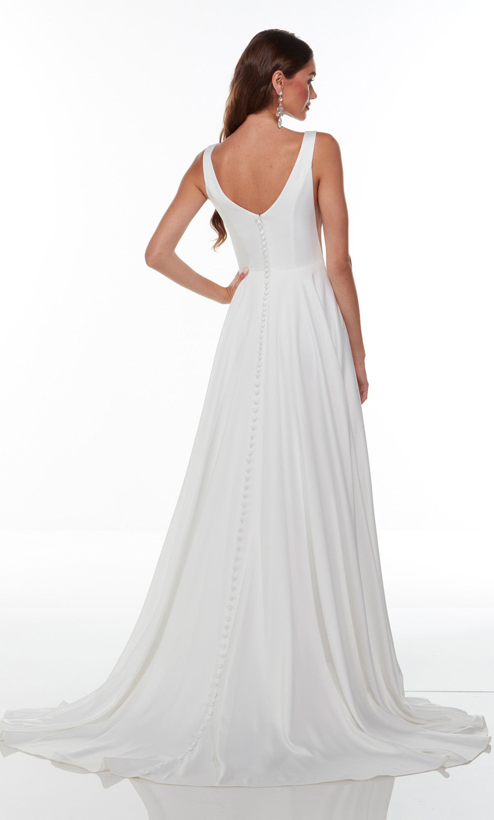 Alyce Paris 7053 Bridal Boat Train une robe de ligne