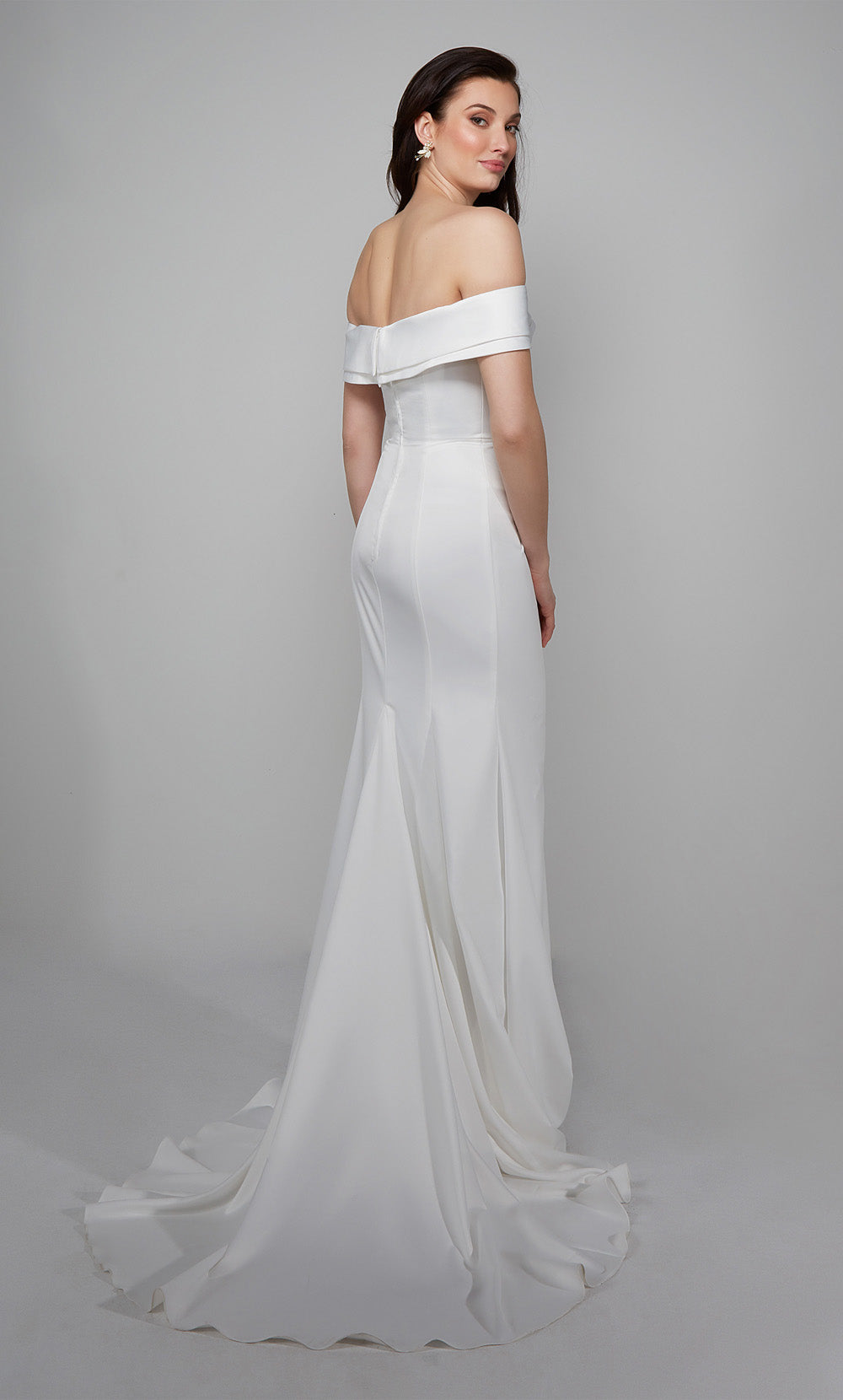 Alyce Paris 7058 Bridal от плече