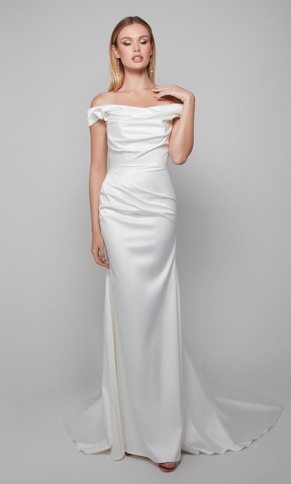 Alyce Paris 7064 Bridal с плеча с рюшами/драпированным прямым платьем