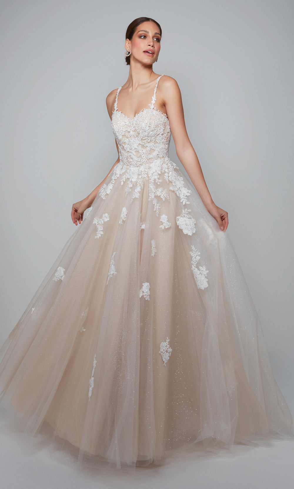 Alyce Paris 7084 Bridal Sweetheart Train Train Платье