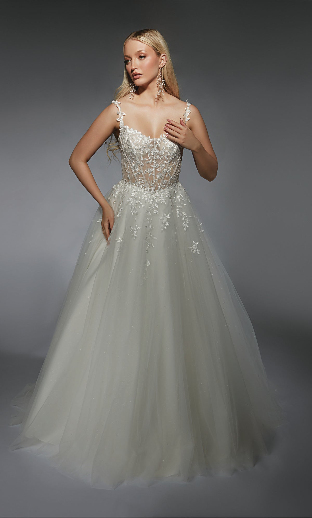 ALYCE PARIS 7130 Corsetto da sposa con un abito da linea